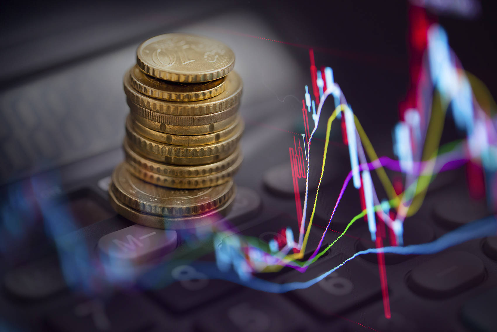 超额收益<strong></p>
<p>期货华泰</strong>，卷不动了？公募量化现分化：有产品涨超5%，也有单周跌超8%；百亿私募：金锝资产“闪光”，九坤CTA策略连续发力丨一周量化基音