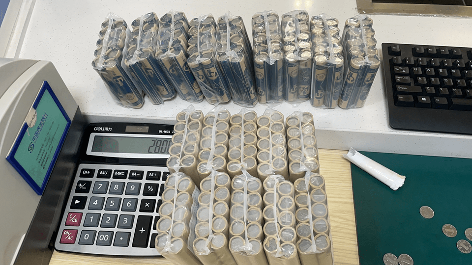 中国民生银行济南东城支行积极开展零钞币兑换便民服务活动