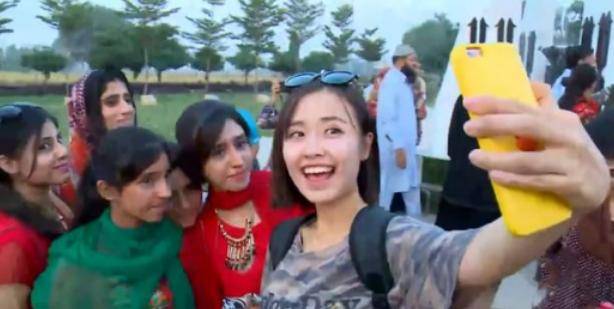 一万人民币能在巴基斯坦玩几天<strong></p>
<p>玩币</strong>？巴铁小伙：最少可以玩上30天