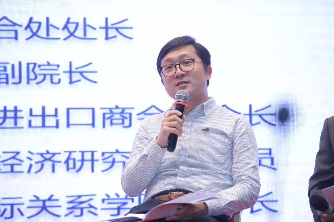 人民币国际化如何走<strong></p>
<p>中币网站</strong>?专家从最新调查中圈了重点