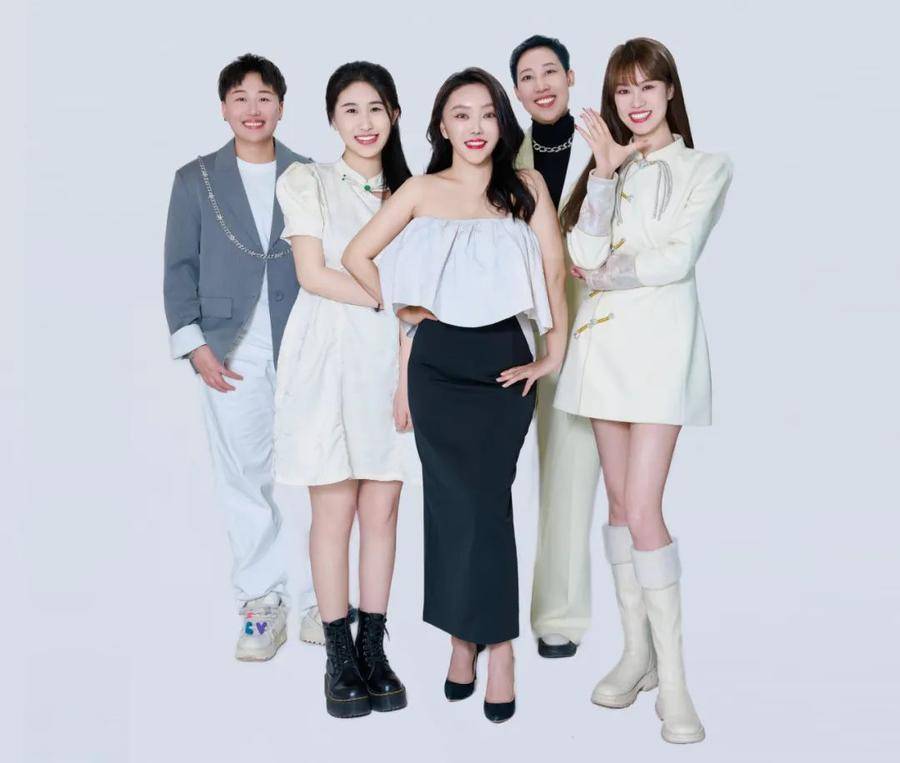 租场演出丨千万粉丝大V「李波」携「囡波万女团」来泰安啦<strong></p>
<p>波场币</strong>！