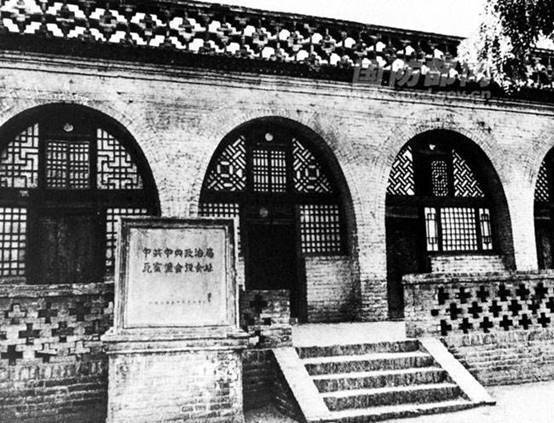 王立华:林彪、彭德怀都反对<strong></p>
<p>货币走势图</strong>,毛泽东何以赌上红军全部家底,决意东征?