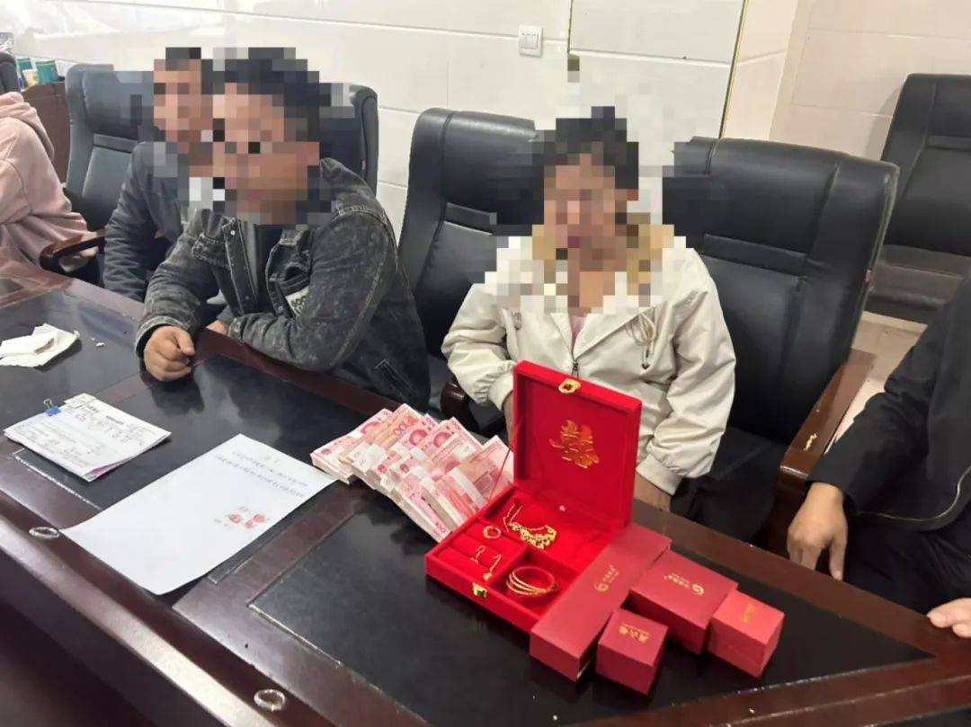 湖南湘西：同居一年后分手<strong></p>
<p>900货币</strong>，16万元彩礼怎么退？法院这样做