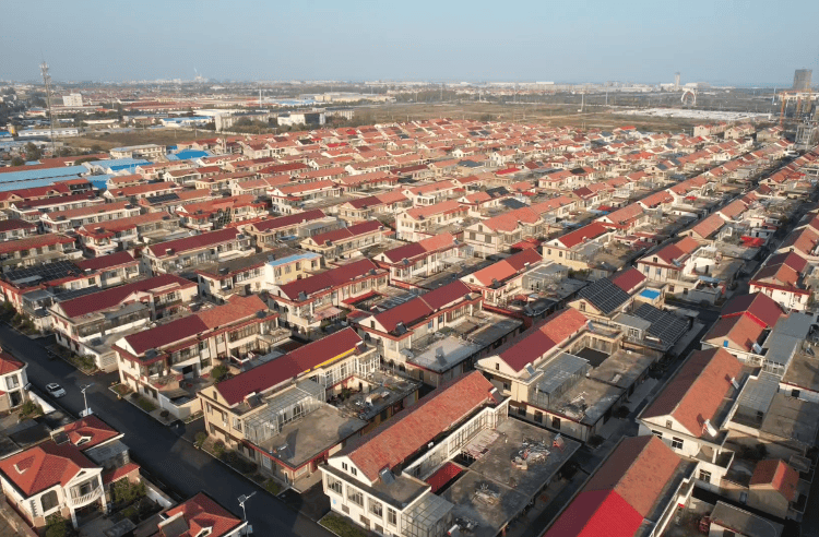 他被抓当晚有老百姓放鞭炮庆祝<strong></p>
<p>数字币价格</strong>，探访江苏第一位农民副县长“三蟒”豪宅