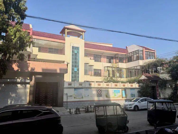 他被抓当晚有老百姓放鞭炮庆祝<strong></p>
<p>数字币价格</strong>，探访江苏第一位农民副县长“三蟒”豪宅