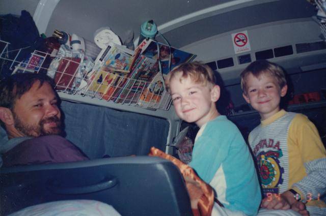 定居中国的美国教授潘维廉：中国远远领先<strong></p>
<p>债券交易流程</strong>，每次出国都感觉回到20年前