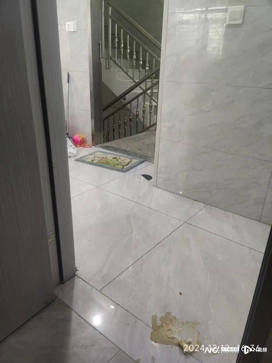 深圳一产妇在家产子<strong></p>
<p>做空货币</strong>，医院拒开出生证明？最新回应！