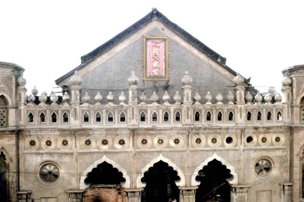 山西饭店上热搜<strong></p>
<p>做空货币</strong>!网友:啥?你们平时都搁这儿吃饭?