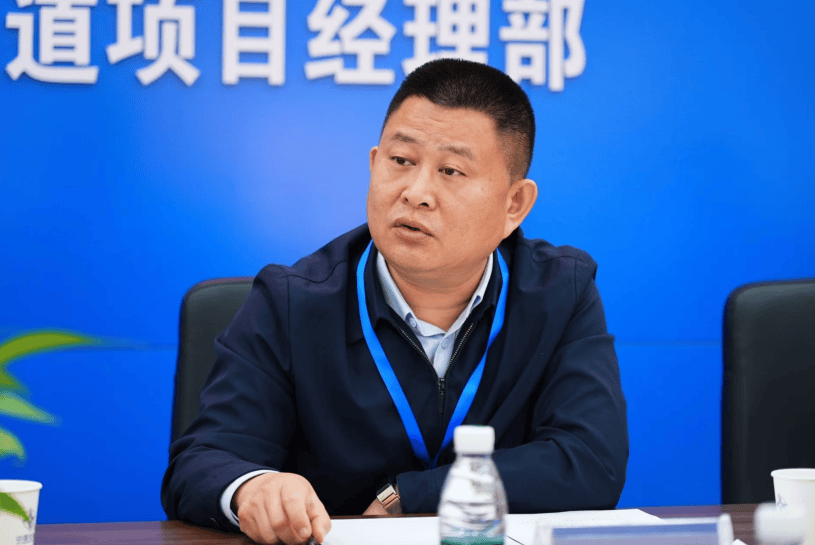 减少绕行超4公里<strong></p>
<p>免费交易网</strong>！深圳多位专家来到这条快速路……