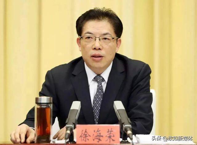 中共中央批准<strong></p>
<p>有币网</strong>，邓云锋任山东省委常委