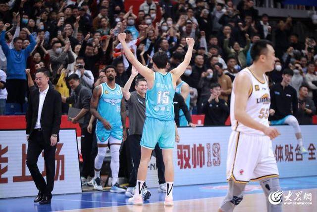 热血沸腾!青岛男篮最后三分钟14-0绝地翻盘<strong></p>
<p>便士软件</strong>,队史首次单赛季双杀辽宁