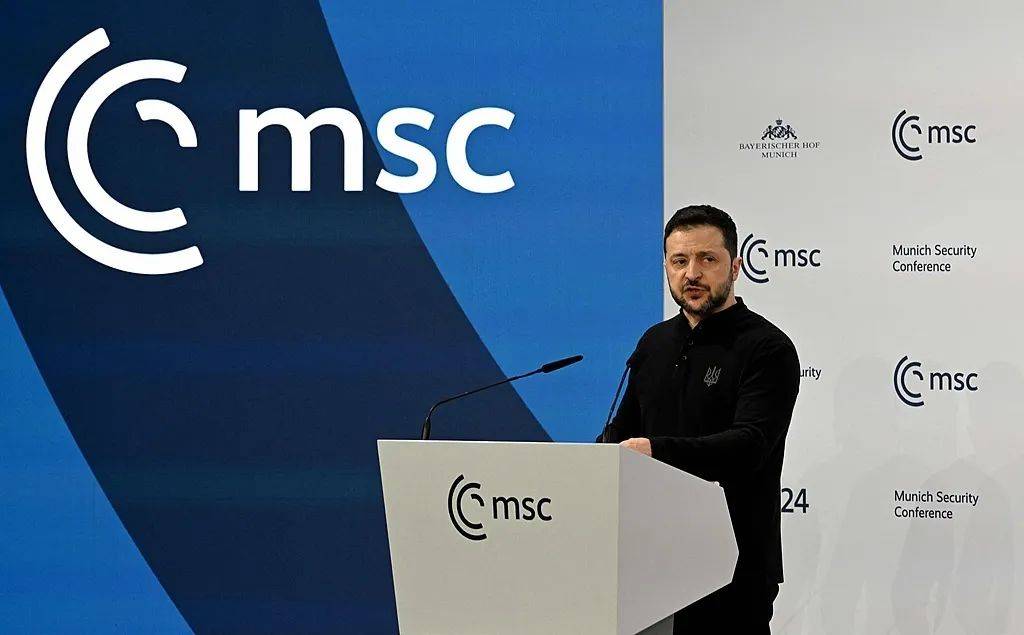 泽连斯基：要么加入北约，要么给我150万大军