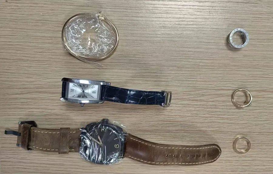 上海一家政阿姨上岗3天就说发烧乏力<strong></p>
<p>宝币网</strong>，匆忙回家工资都没要！果然有蹊跷