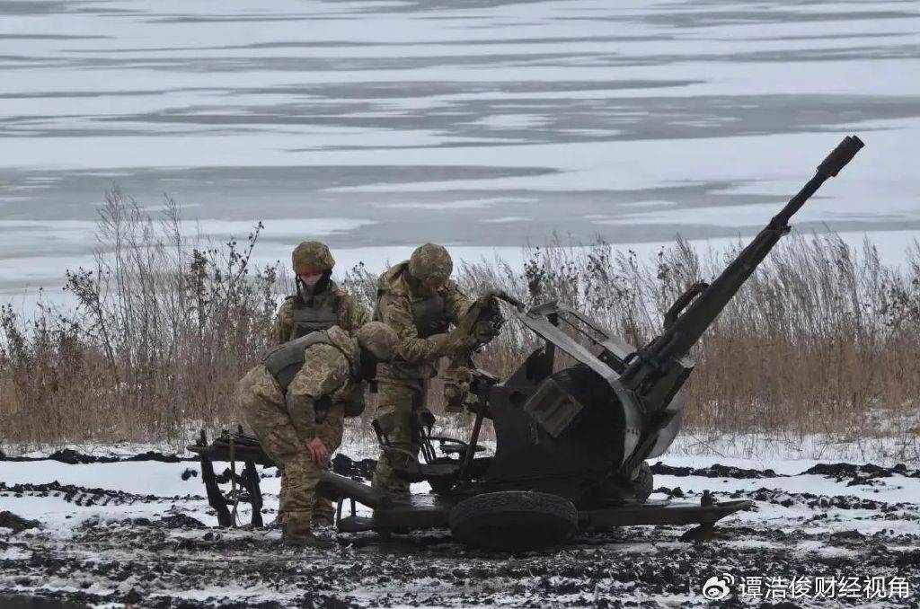 泽连斯基终于知道<strong></p>
<p>货币比例</strong>，特朗普是得罪不起的，那怎么办呢？