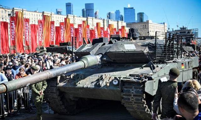 特朗普“断供”乌克兰<strong></p>
<p>多货币套利</strong>,欧盟的“钢铁豪猪”,能顶住俄罗斯多久?