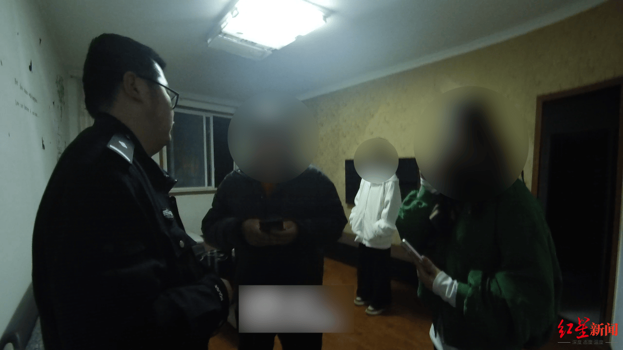 网友报警“她3天没上线了”<strong></p>
<p>eth币</strong>，24岁独居女子被民警找到时正躺地上抽搐