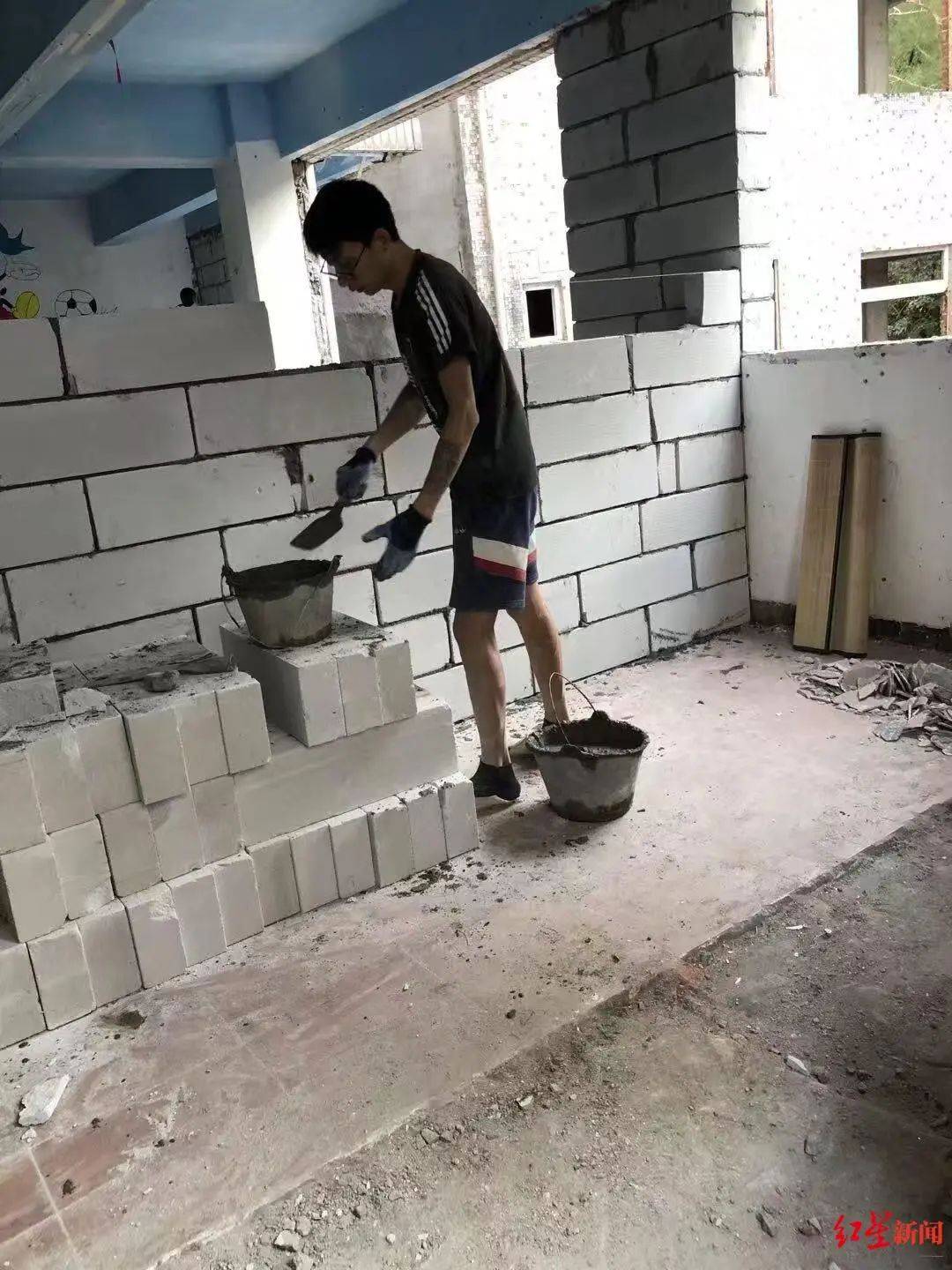 小伙搬砖9年攒200万<strong></p>
<p>eth价格</strong>，修别墅买车：宁愿不要这些钱，若时间倒流想好好读书