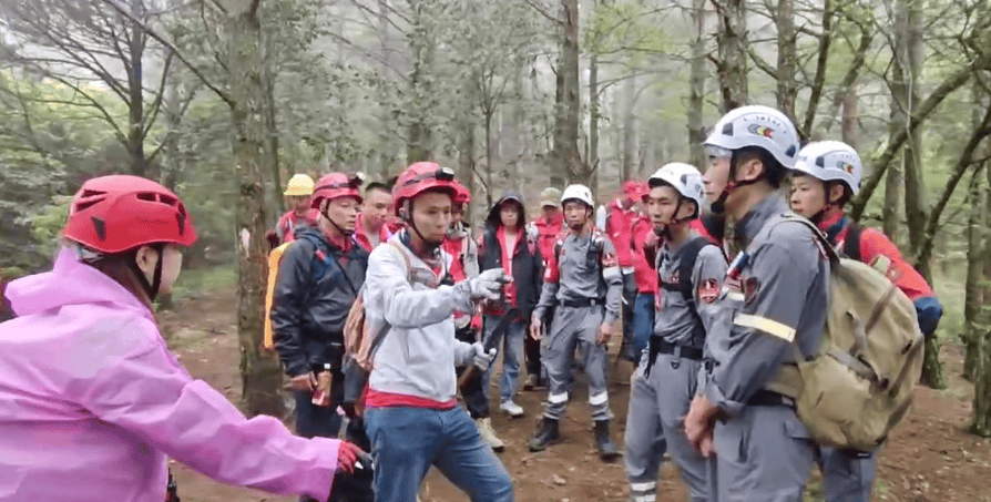 8岁男孩失联超90小时<strong></p>
<p>印加软件</strong>，福建及国内多支救援队齐聚石谷解！正以目击者线索形成搜救圈