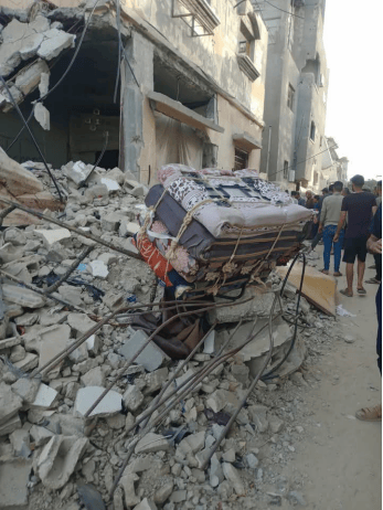 外媒:部分成员乔装为女性<strong></p>
<p>货币对冲</strong>,以色列特种部队潜入加沙并杀死巴勒斯坦人民抵抗委员会高级指挥官