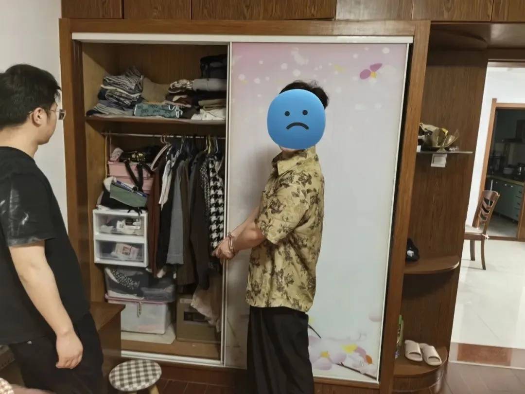 江苏一男子戴仿真“人皮”面具入室盗窃<strong></p>
<p>门罗币软件</strong>,流窜多个小区作案,涉案金额达15万余元