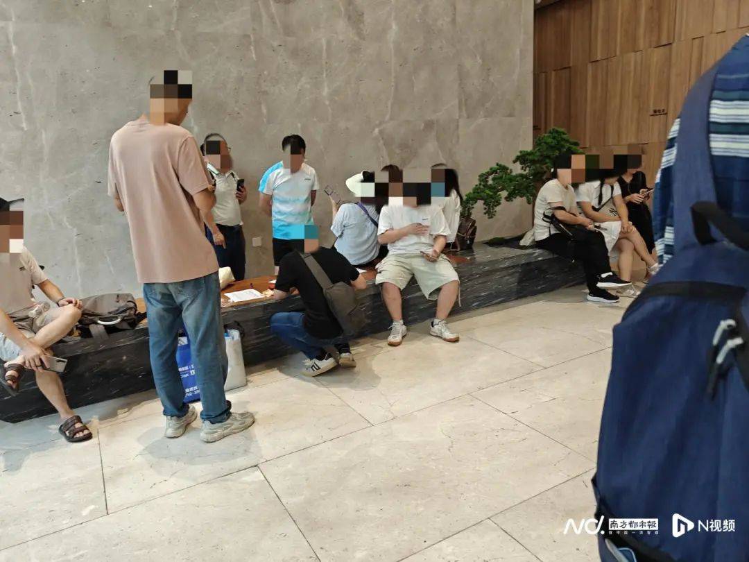 深圳知名企业停工！超200人签名请律师！员工：实际在变相裁员