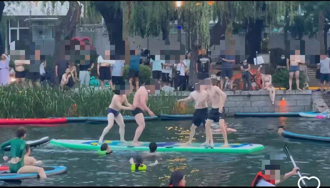 缺水的北京<strong></p>
<p>中文交易平台</strong>，被北漂强行玩成了威尼斯