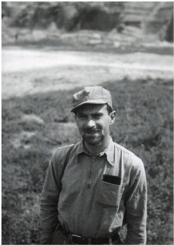 王立华：为什么毛泽东率领的红军不可征服？斯诺的观察说明了一切