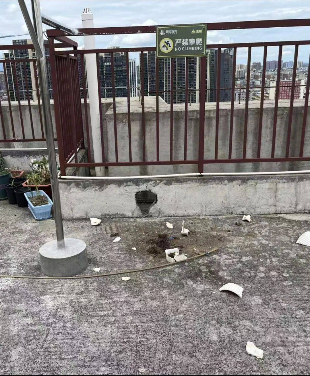 湖南衡阳29岁女子疑被男友施暴后从25楼跳下身亡 男友徐某此前还刺激说：“你放心<strong></p>
<p>比特派新钱包</strong>，她不会去死的”