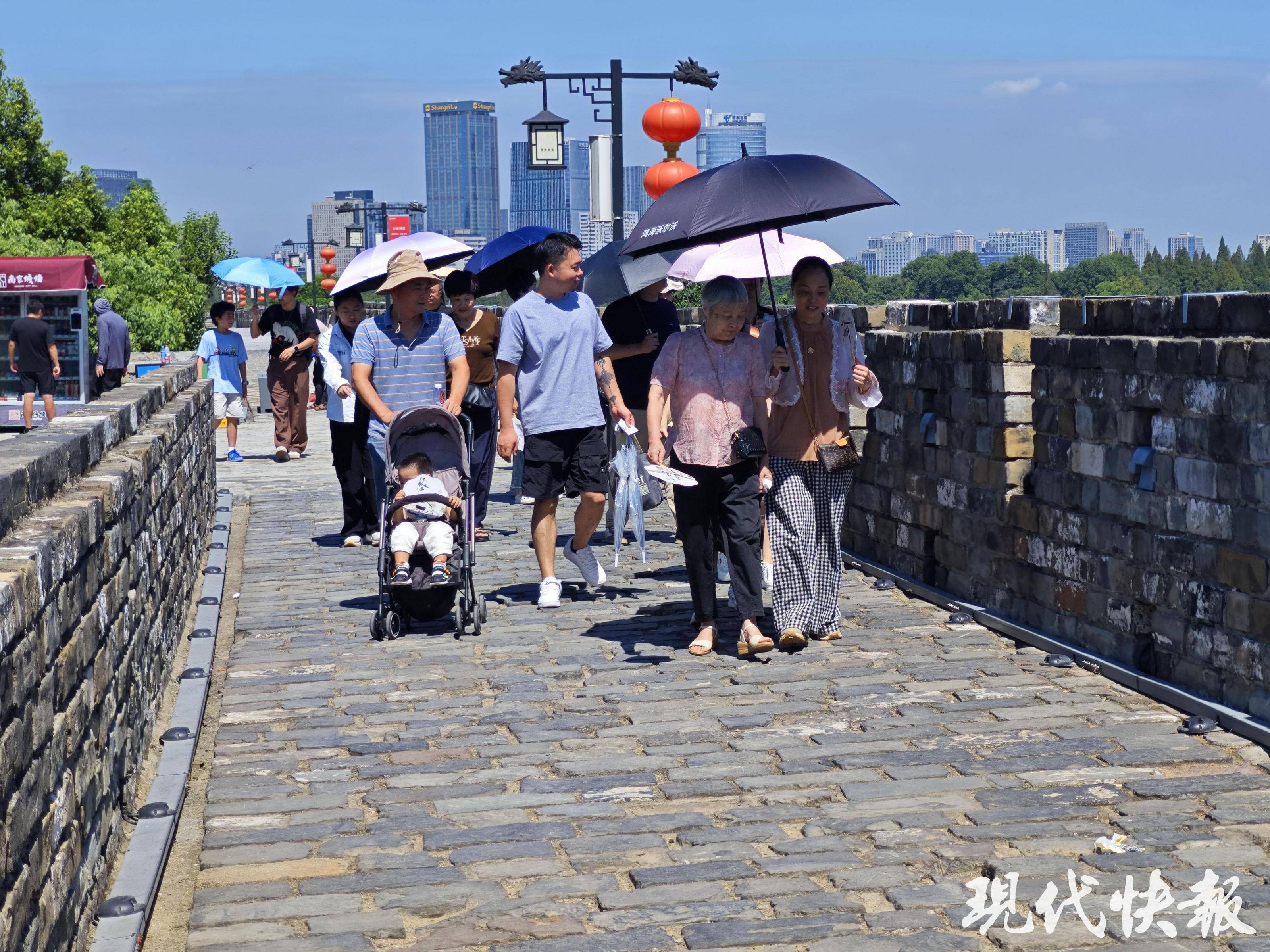 读城︱650岁南京城墙“最美1400米”修缮完成<strong></p>
<p>bitpie比特派官网下载</strong>，城墙北线恢复全线开放