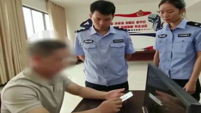 广西男子一口气花38.8万元买了40台手机<strong></p>
<p>比特派怎样使用教程</strong>，民警很快找上门……