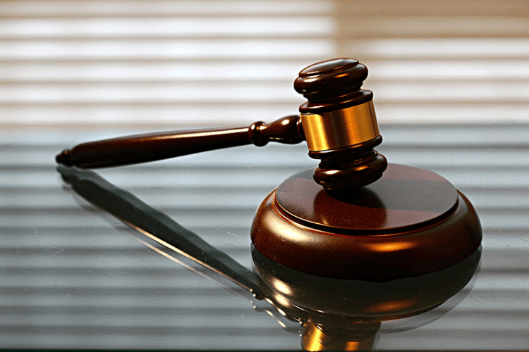 女子说完“死了一晚上死了吗”<strong></p>
<p>币安交易所</strong>，男友跳车身亡！判赔21万多