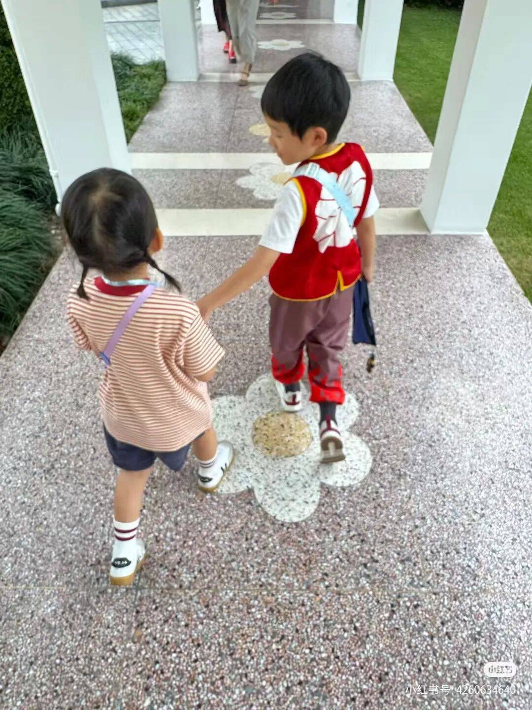 许昕从新疆赶回上海<strong></p>
<p>币安交易所</strong>,今天送儿子女儿开学:老妹儿幼儿园第一天!