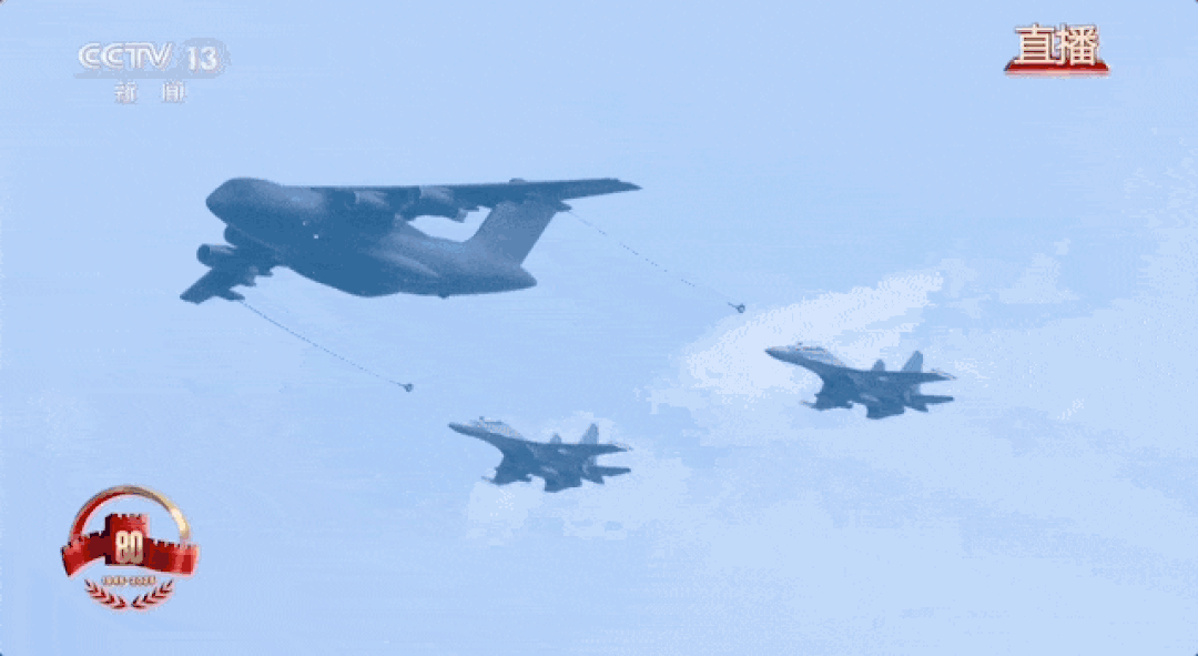 阅兵最帅女机长，是她！