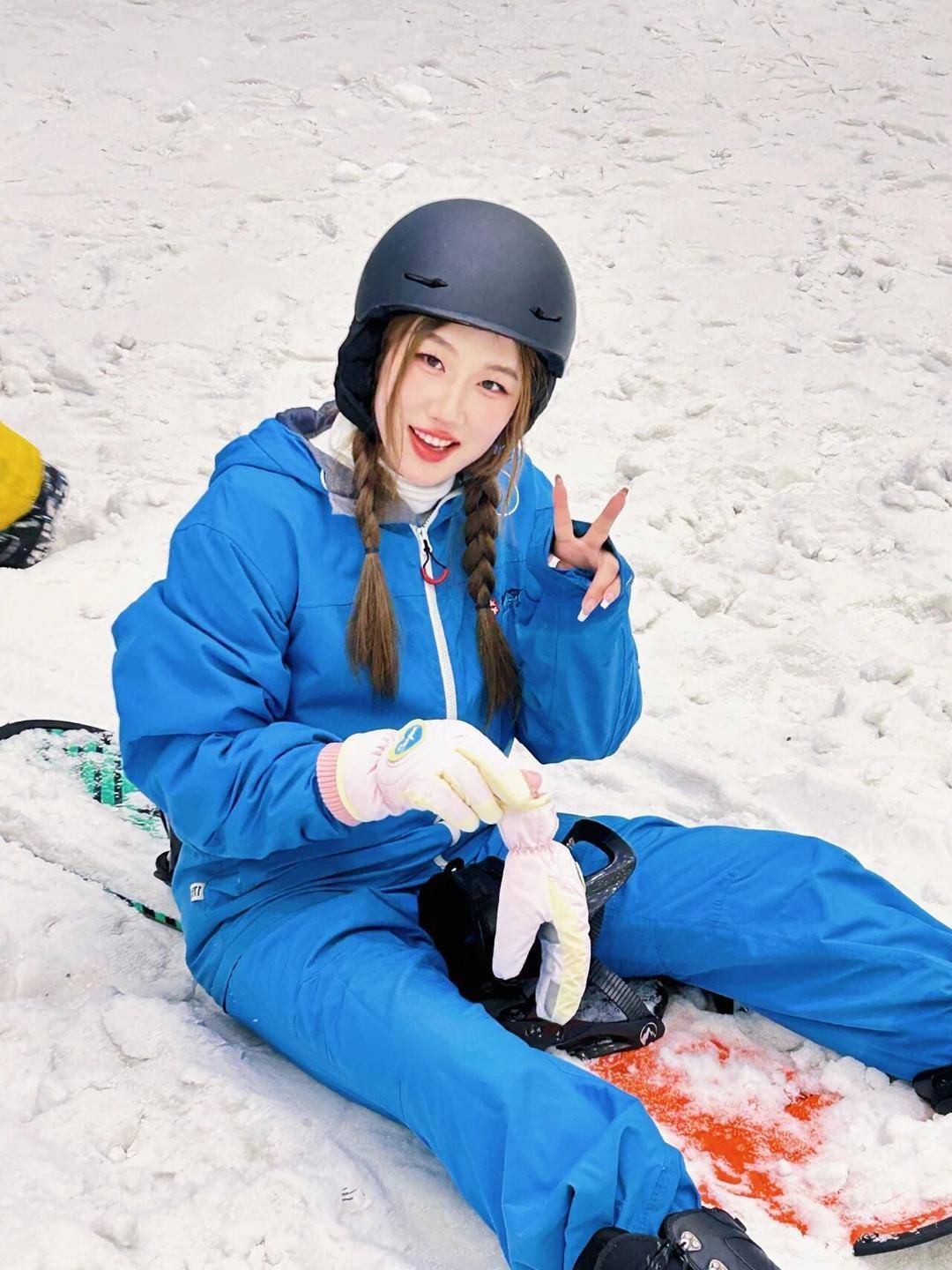 英姿飒爽！四川高校大四女生<strong></p>
<p>币安app下载</strong>，亮相九三阅兵方队