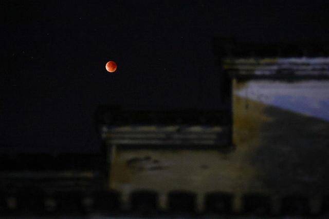 刷屏朋友圈<strong></p>
<p>币安binance官网</strong>！“红月亮”高清大图来了