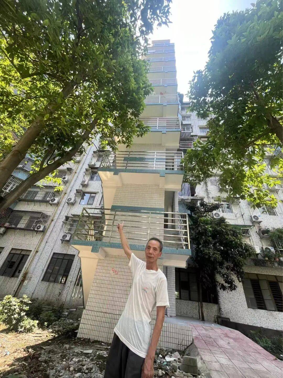 交了200多万元等了7年，小区电梯加装仍烂尾，最新进展