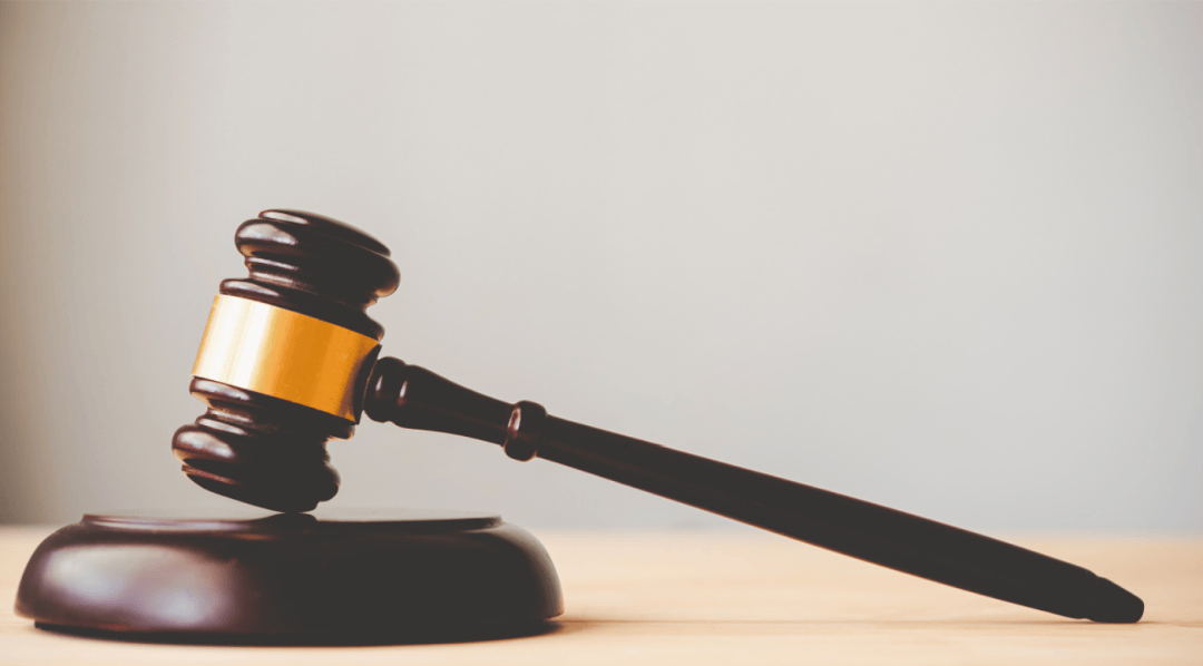 月薪从7300元降至4300元！员工不服调岗被辞退<strong></p>
<p>币安创始人</strong>，索赔21万元！法院判了→