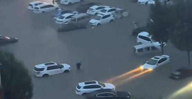 “小区门口的水已经到腰”<strong></p>
<p>币安创始人</strong>!多地出现城市内涝