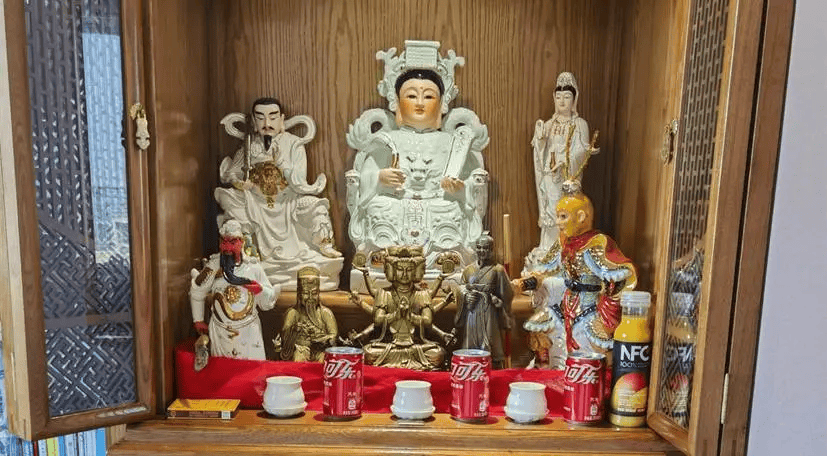 “昆仑童子”案告破<strong></p>
<p>币安币</strong>!恶行披露——