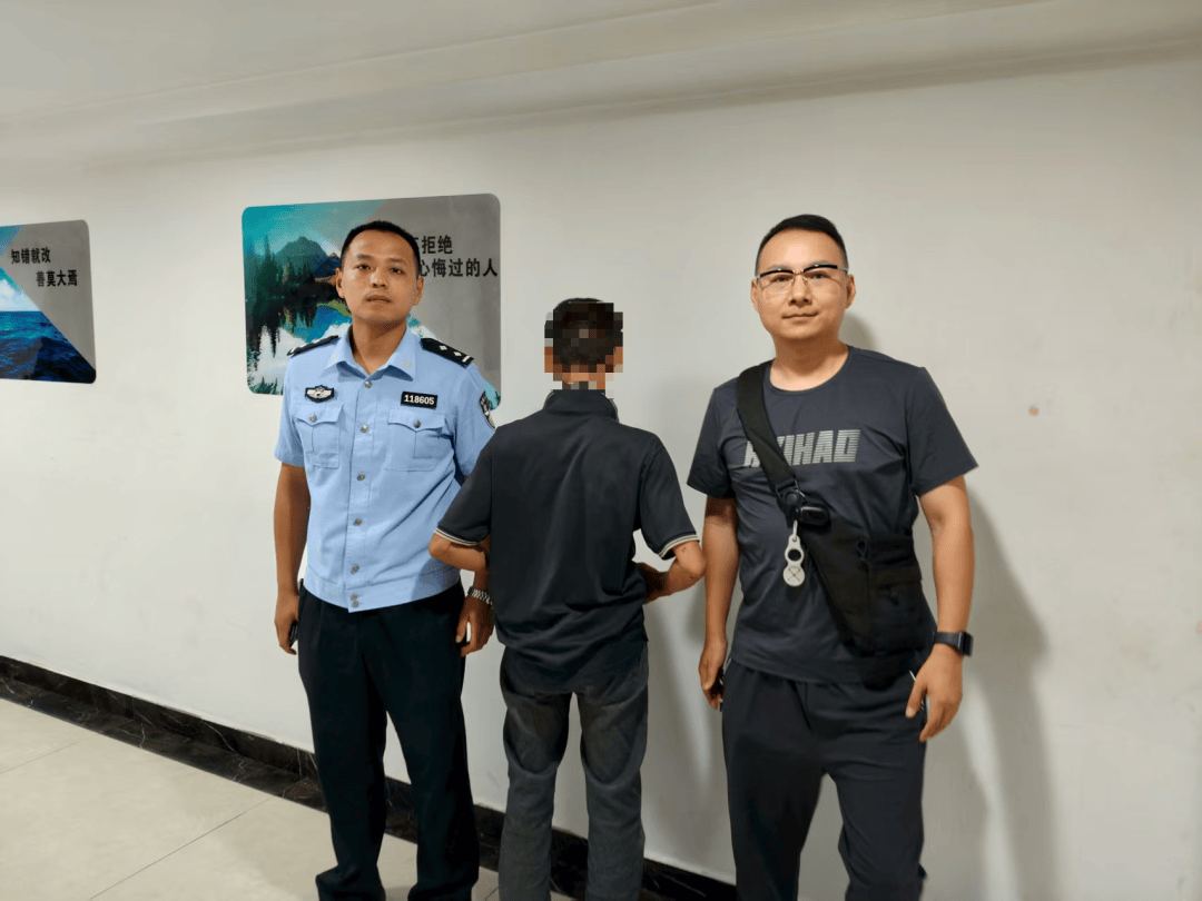 35岁男子深夜穿女装偷菜380斤<strong></p>
<p>币安交易</strong>，非法获利780余元，警方：刑拘