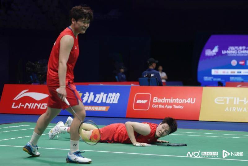 中国羽毛球大师赛16强战<strong></p>
<p>安币交易所</strong>，国羽五项锁定11个八强席位