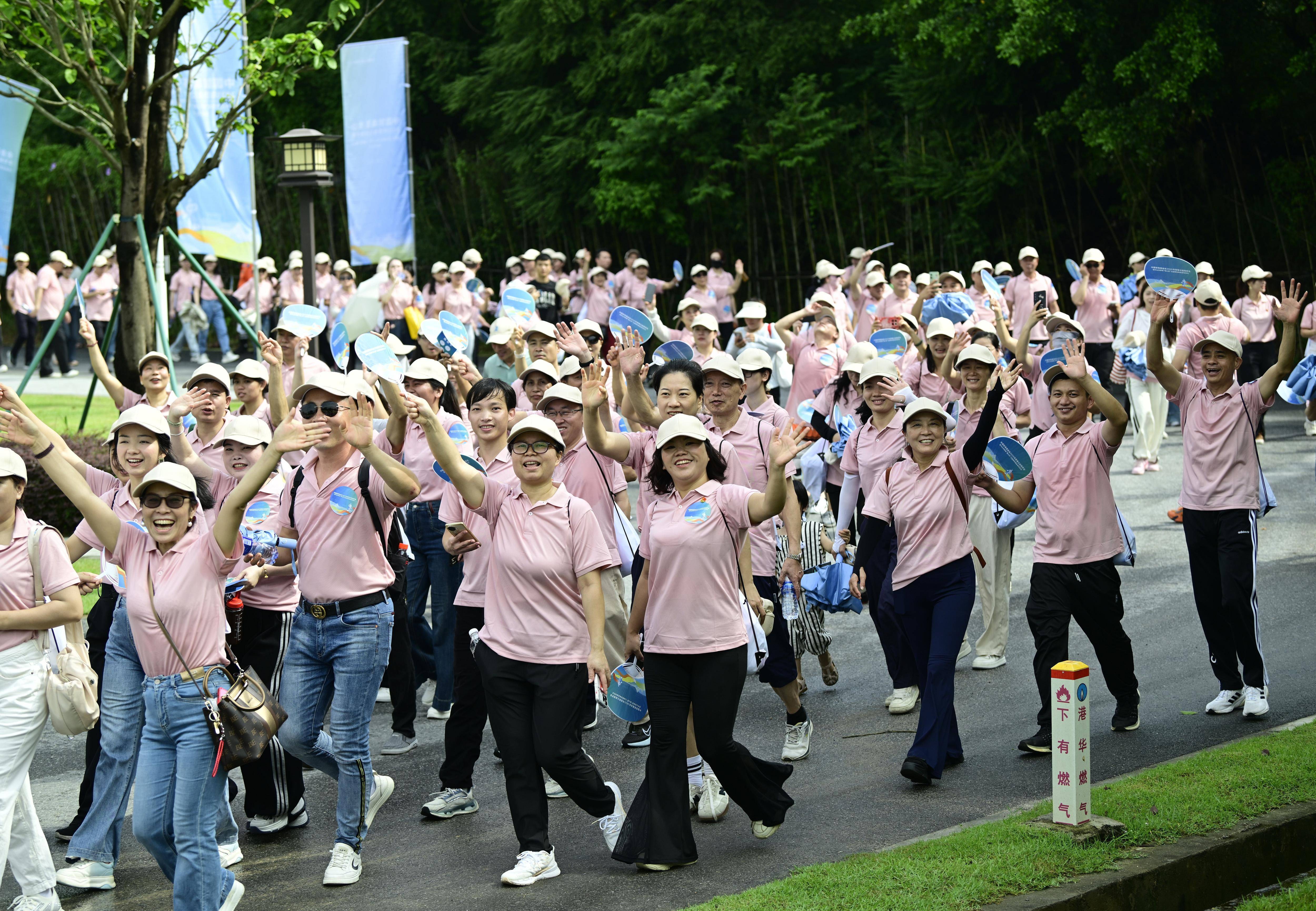 完美公司：以公益之心<strong></p>
<p>币安钱包</strong>，护航“无毒社会·完美人生”