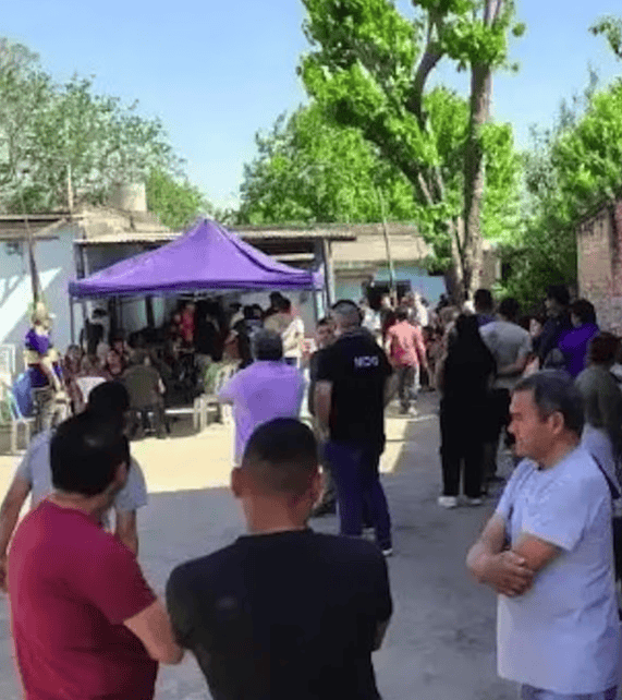 阿根廷一男子现身自己的葬礼<strong></p>
<p>币安注册</strong>,大喊“我还活着”