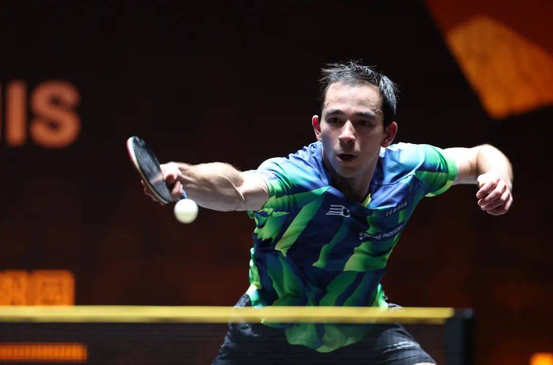 王艺迪完胜桥本<strong></p>
<p>币安交易平台</strong>，向鹏挺进8强 | WTT中国大满贯单打