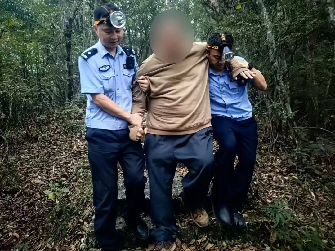 杭州一山脚下<strong></p>
<p>币安网址</strong>，网约车司机报警！从清晨等到深夜，未等到乘客下山……紧急搜救！