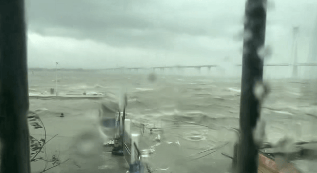 突发！海水倒灌<strong></p>
<p>币安网址</strong>，涌上路面，多地紧急宣布"五停"！又有新台风生成