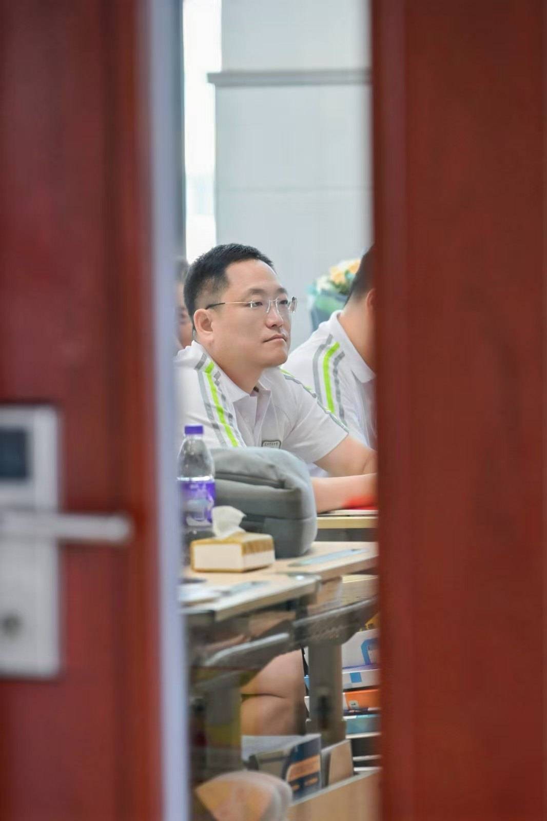 那个让老师骄傲的“调皮”班级！30年同学聚会<strong></p>
<p>币安币价格今日行情</strong>，还伴有一封来自贵州的感谢信