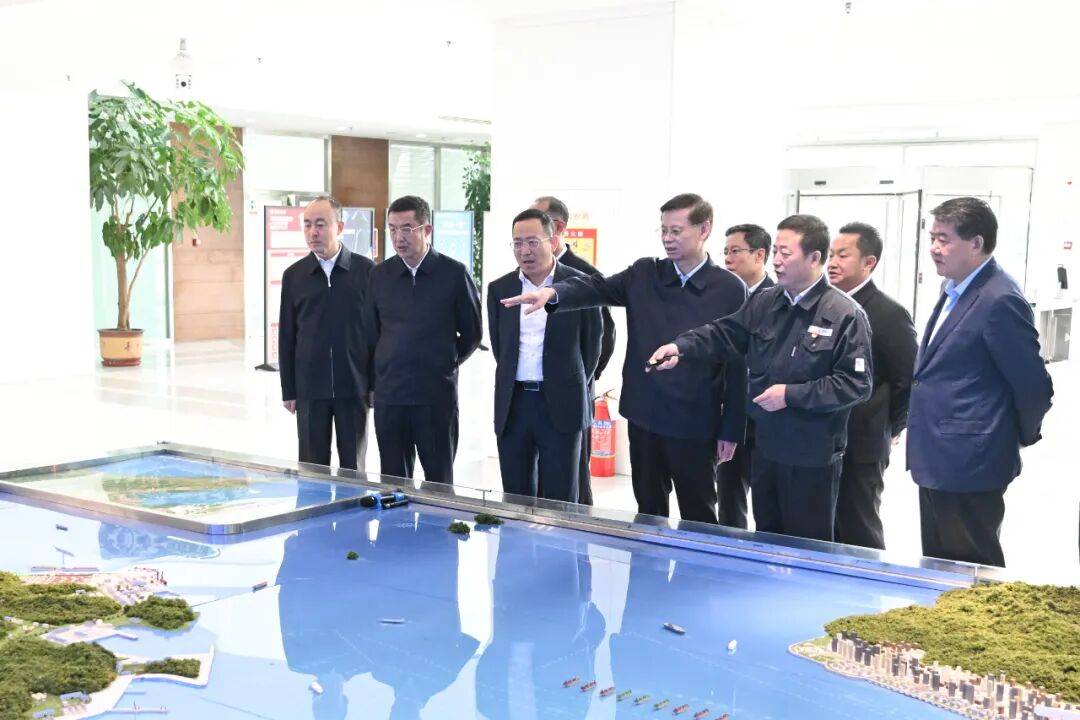 新任辽宁省委书记许昆林<strong></p>
<p>币安链</strong>，到大连调研