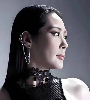 关淑怡病危：有一种叛逆<strong></p>
<p>币安链</strong>，叫关淑怡